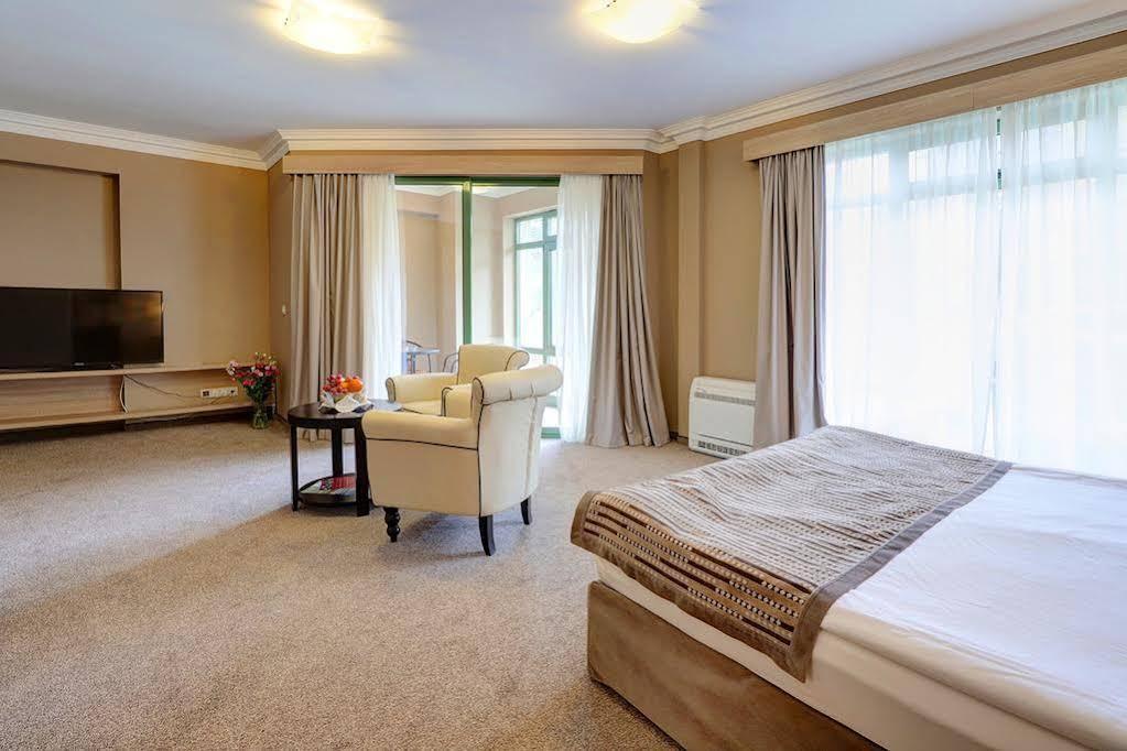 Romance Splendid And Spa Hotel St. Konstantin og Helena Eksteriør bilde